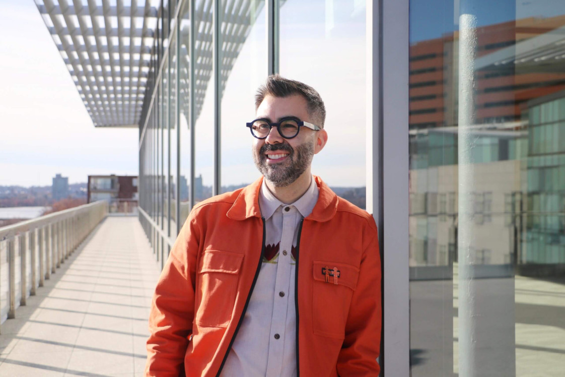 Héctor Beltrán smiling 